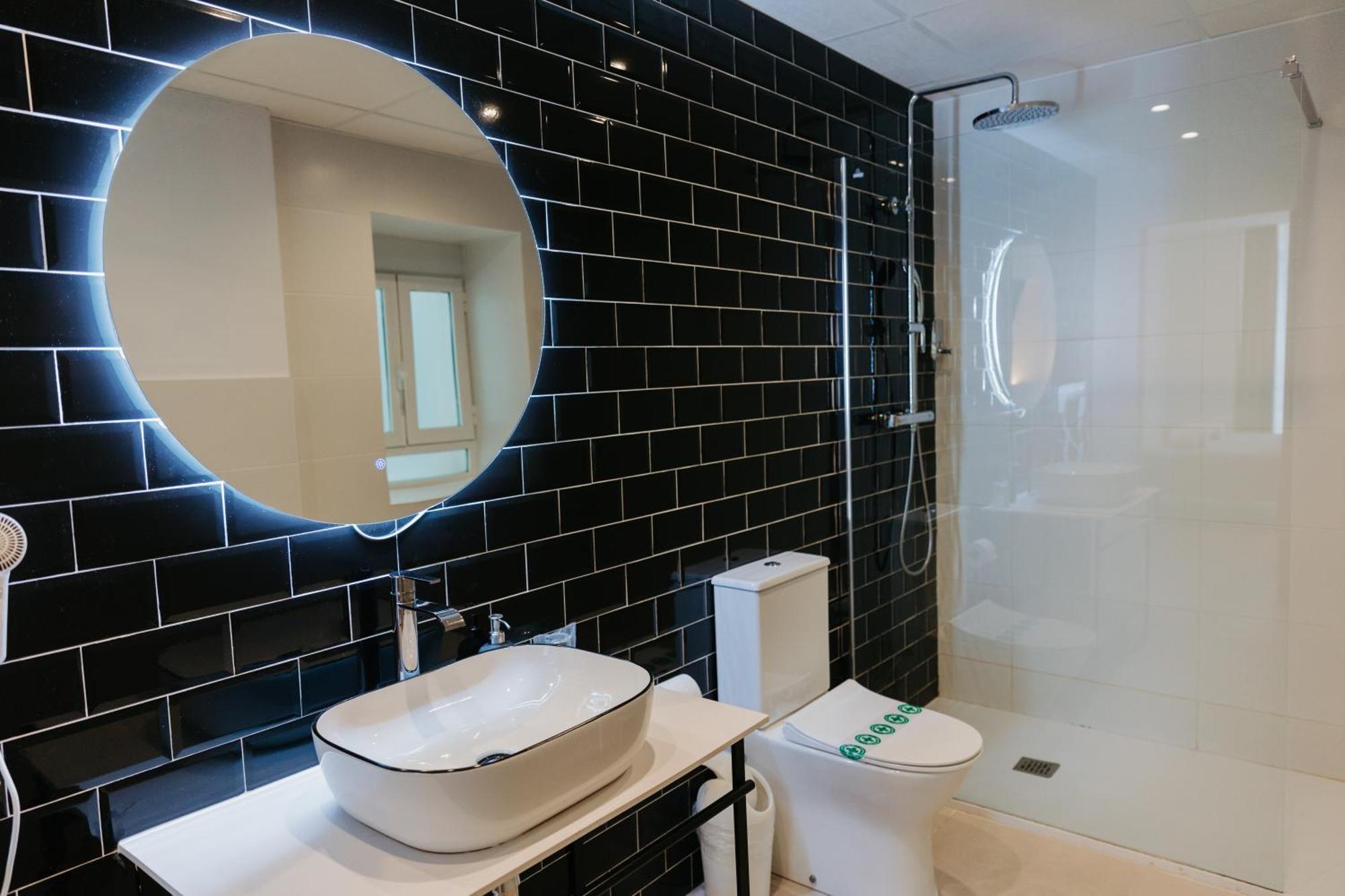 Hulot B&B Valencia Exterior photo