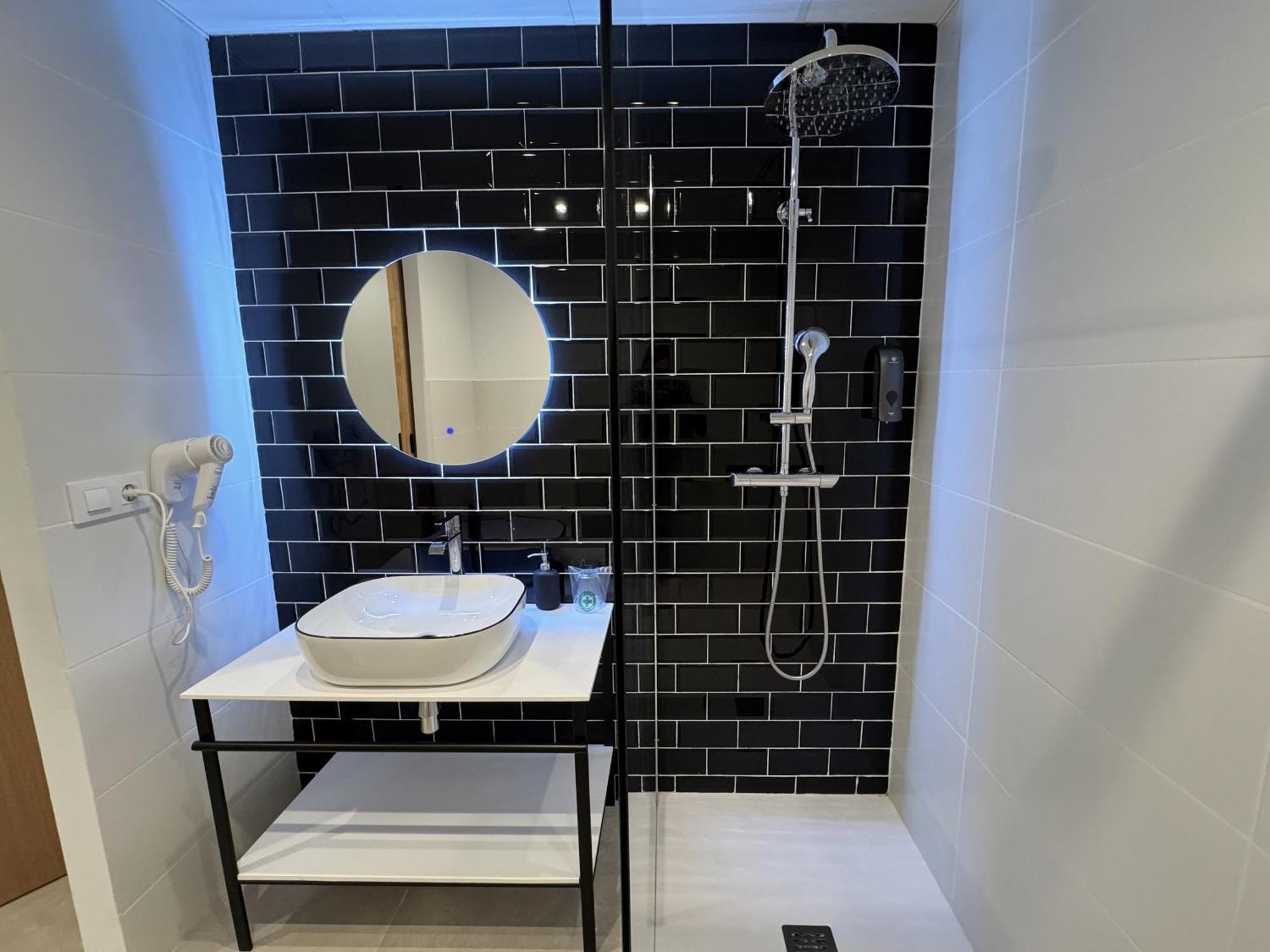 Hulot B&B Valencia Exterior photo